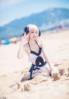黏人俱乐部