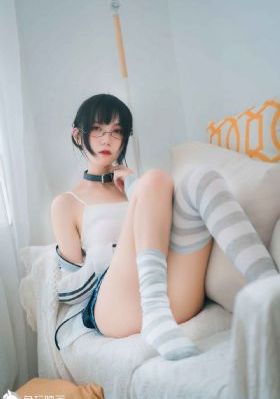 搡我娇小嫩苞又嫩又紧电影