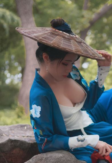 美女献身电影