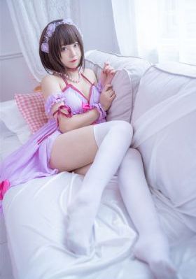 两个上面一个下电影