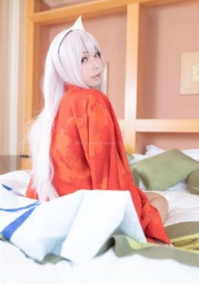 男生和女生一起靠逼